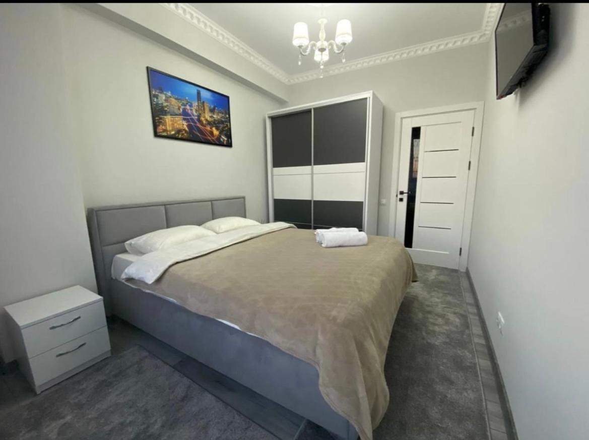 Апартаменти Luxury Oasis Flat Кишинів Екстер'єр фото